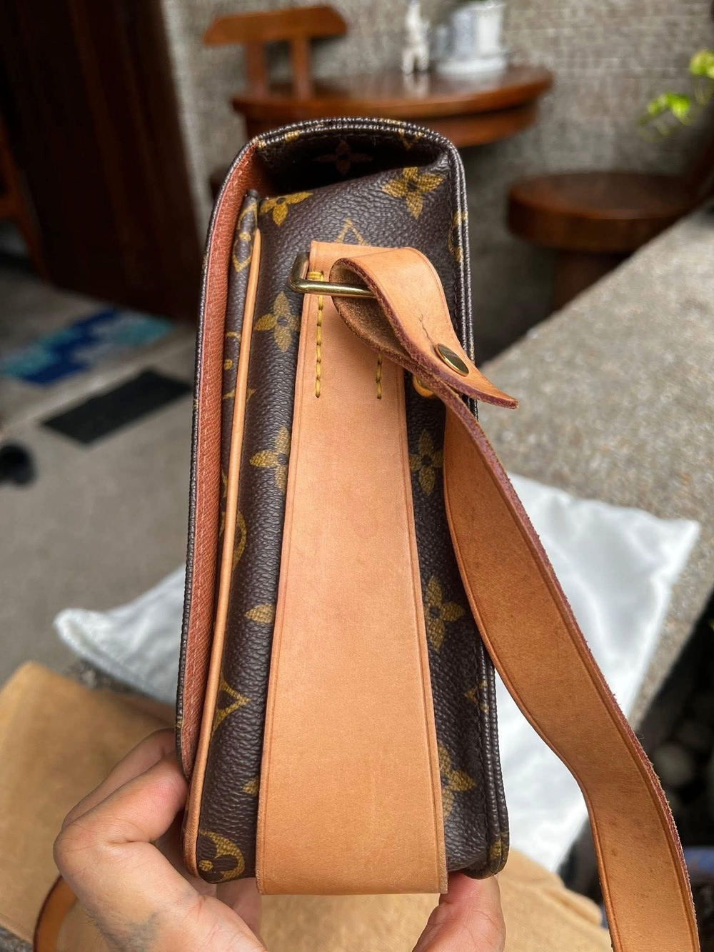 Authentic Louis Vuitton Vintage Cartouchière MM Monogram Crossbody - Picture 14 of 16
